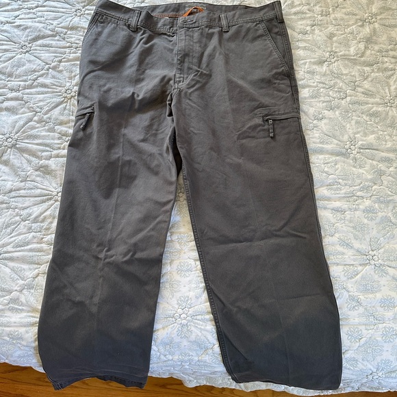Dockers Other - Dockers Pacific Collection Crossover Cargo Pants - NWT - 40x34
